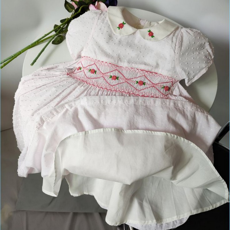 Easter Smocked Dress 2025 Chiffon Swiss Dot White Dress Wholesale Smocked Clothing