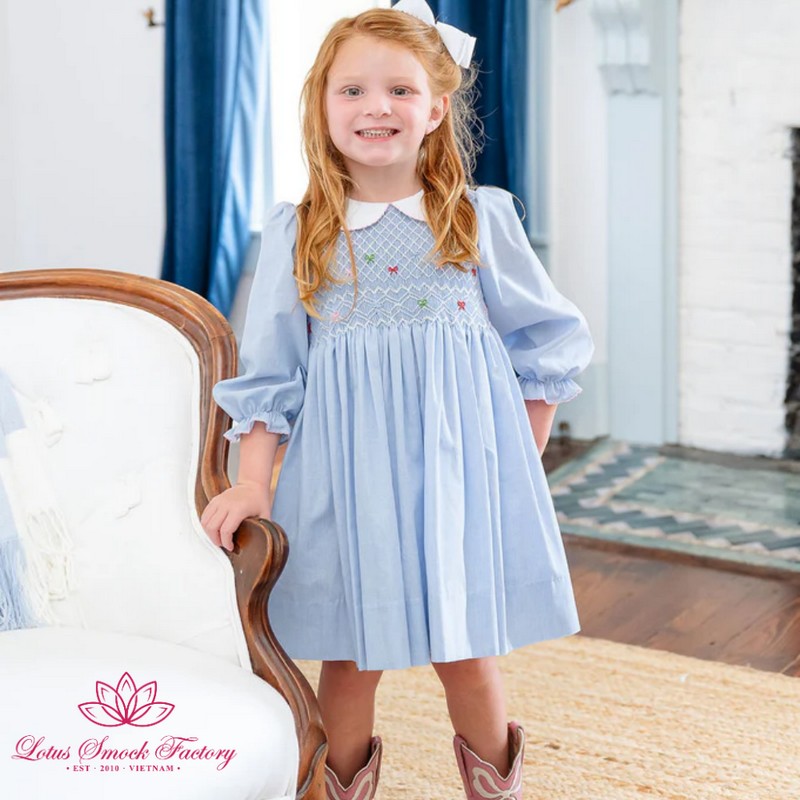 Christmas Outfit 2025 Cute Little Bows Smocked Dress Wholesale Smocked Clothing