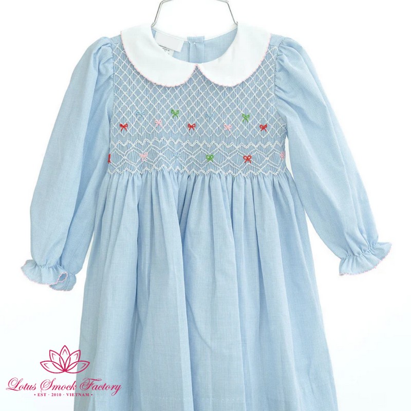 Christmas Outfit 2026 Cute Little Bows Smocked Dress Wholesale Smocked Clothing