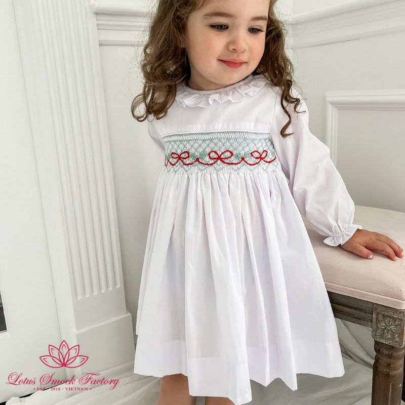 Christmas Outfit 2025 Festive Bows Smocked Dress Wholesale Smocked Clothing