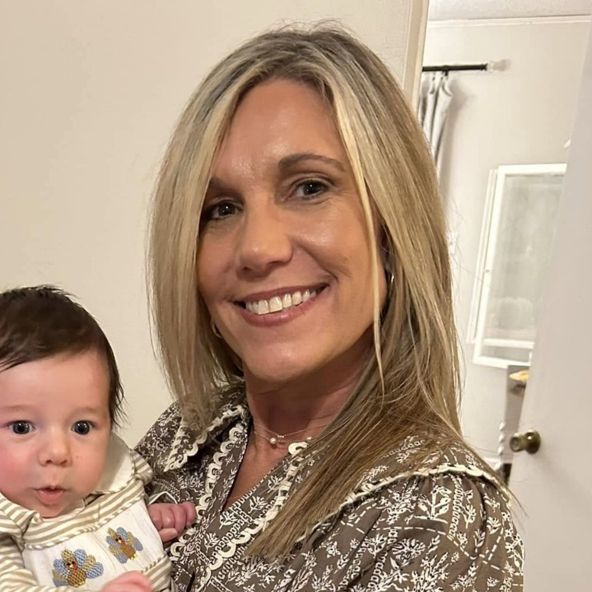 Mrs. Colleen F - Online Boutique Owner