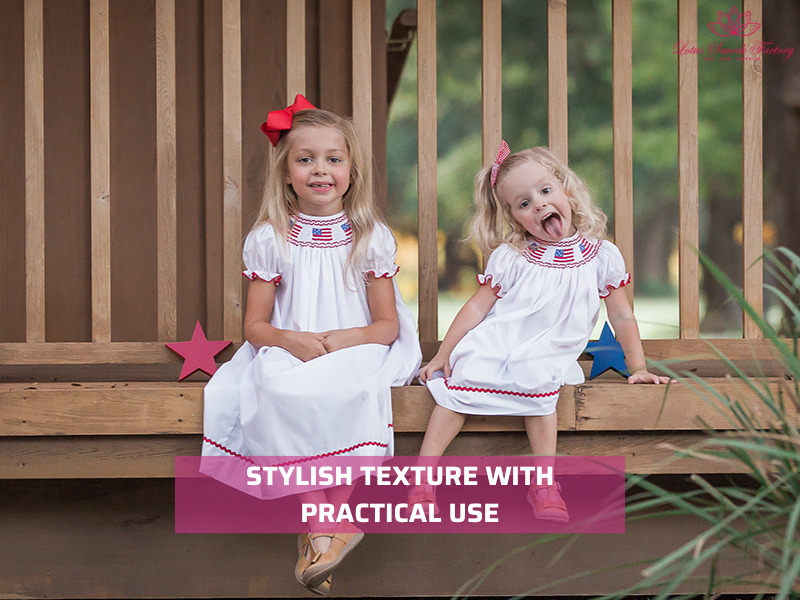 what is a smocked waist